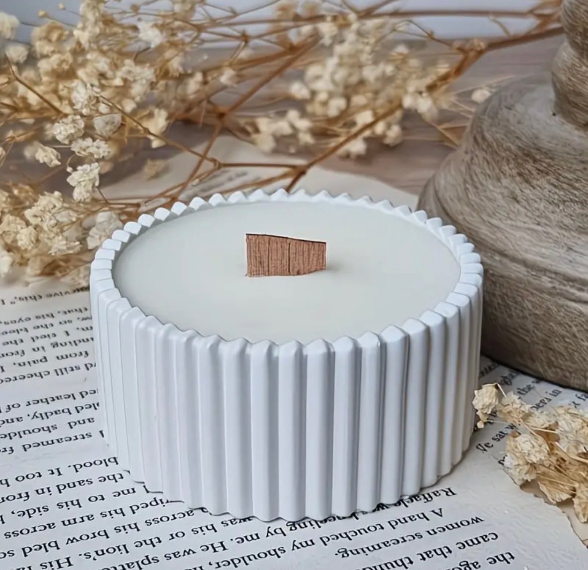 Ribbed plaster tumbler candle with a wooden wick, hand-poured in soy wax