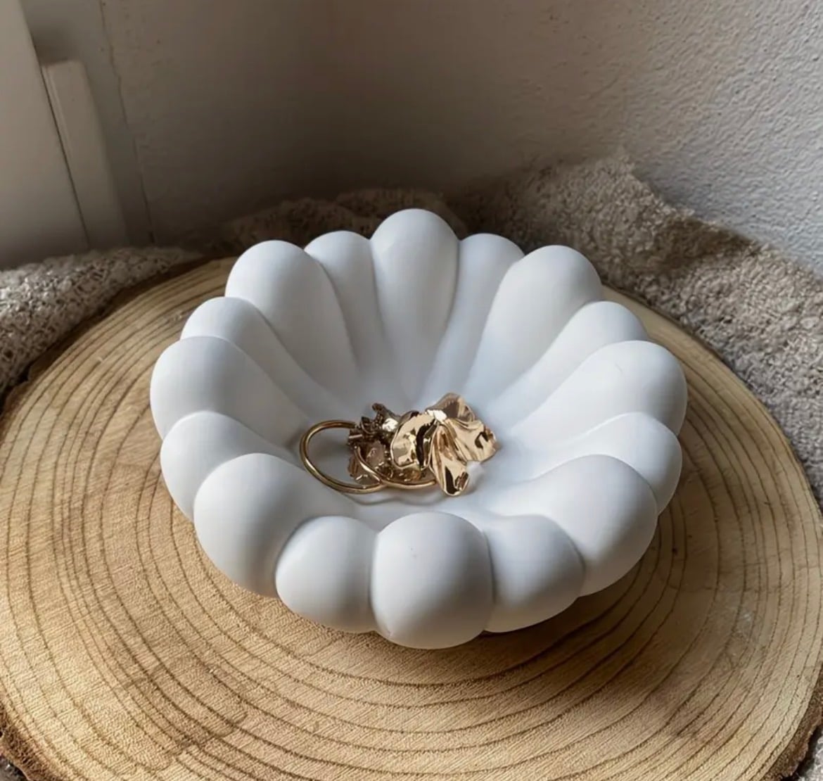 Deep eco resin bowl with plump rounded petals, like a flower
